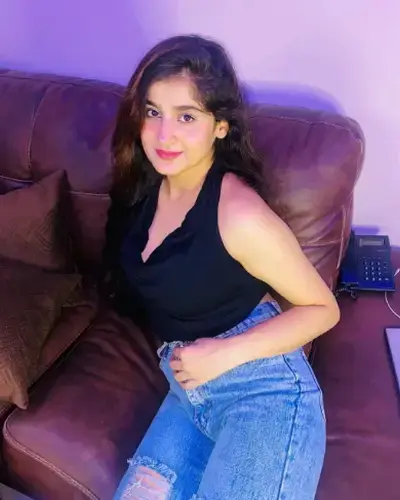 Call Girls Mahrajganj Cash On Delivery