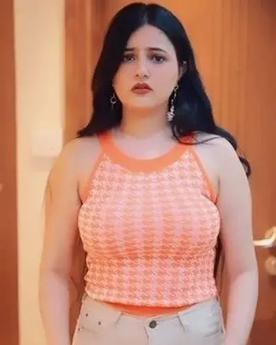 Escort Service In Mahrajganj